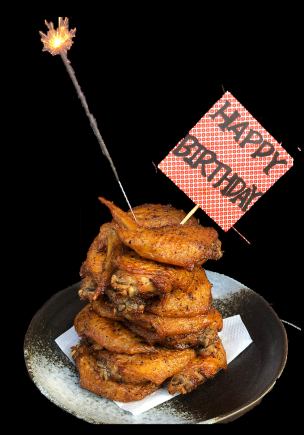 誕生日会に最適!あっと驚くお祝いを!お誕生日や各種お祝いにも『手羽先タワー』