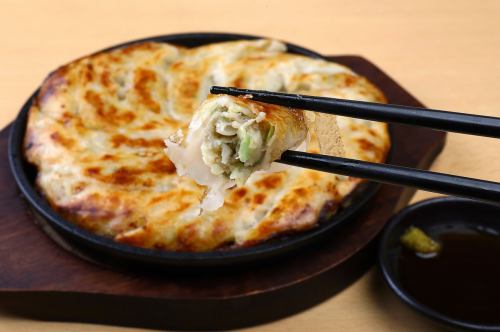 鉄鍋一口餃子