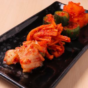 キムチの盛り合わせ