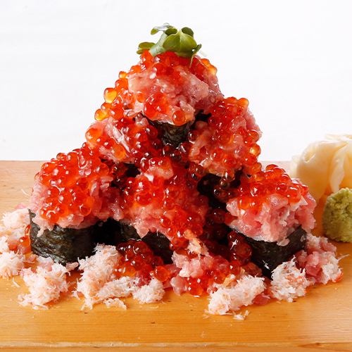 New specialty!! Prepare for a deficit!! The strongest!! [Koboremaki sushi]