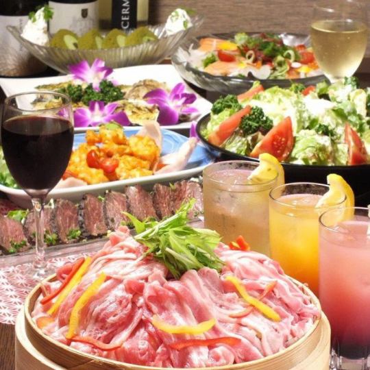 當地魚店特製的生牛肉片、起司、烤牡蠣【女子派對套餐】3,500日圓，含3小時無限暢飲