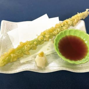 アスパラ天ぷら
