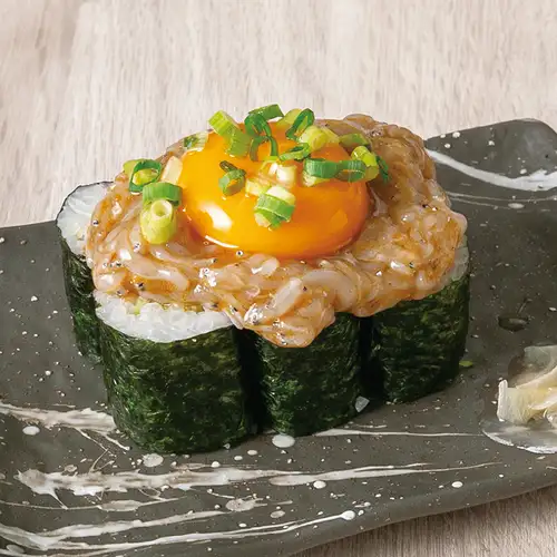 Raw whitebait yukhoe (Korean raw beef dish) ~ Appetizer roll ~