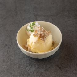 蕎麦の実バニラアイス