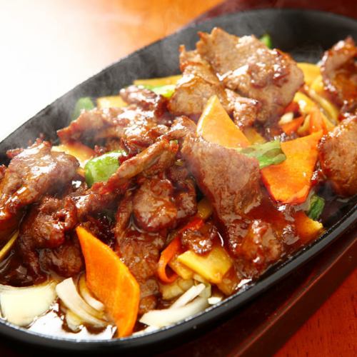 【ビールのお供に☆】鉄板牛肉