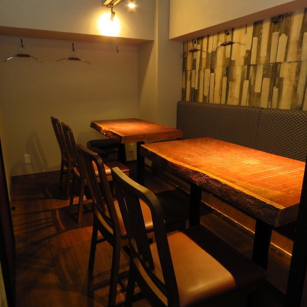 The private room can accommodate up to 10 people! Enjoy cooking and drinking to your heart's content in a space of familiar friends without worrying about the surroundings!