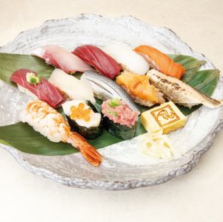 70.おまかせ握り12貫