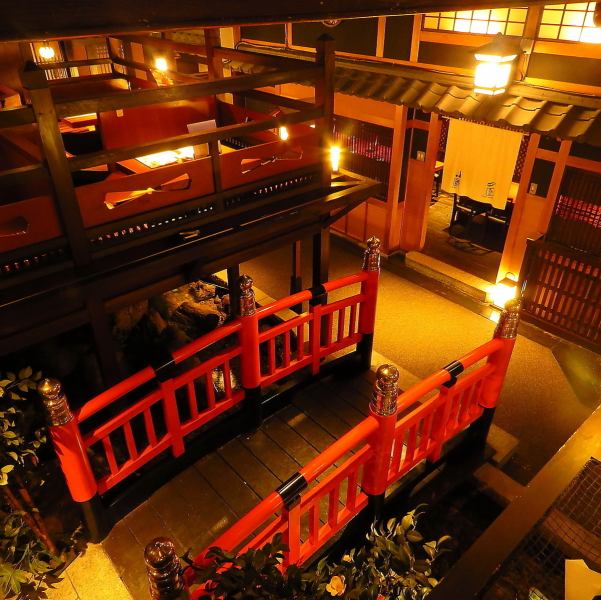 ◆Popular! "Banquet seats upstream!"◆ The large-scale interior of the restaurant, modeled after the streets of Edo, is a sight to behold! The popular riverside seating can be rented out exclusively for banquets of up to 30 people! You will truly feel as if you have traveled back in time to the Edo period.It's a popular seat so we recommend you come early.You can relax in a space that takes your mind off your everyday life.