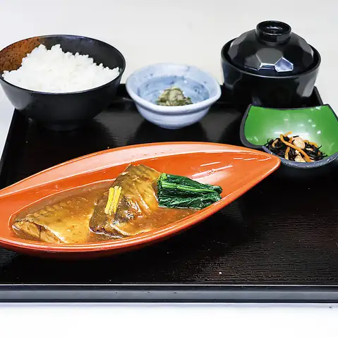 本日の焼魚定食/本日の煮魚定食 各
