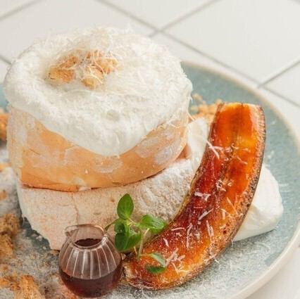 ミルクバターの溢れるチーズパンケーキ