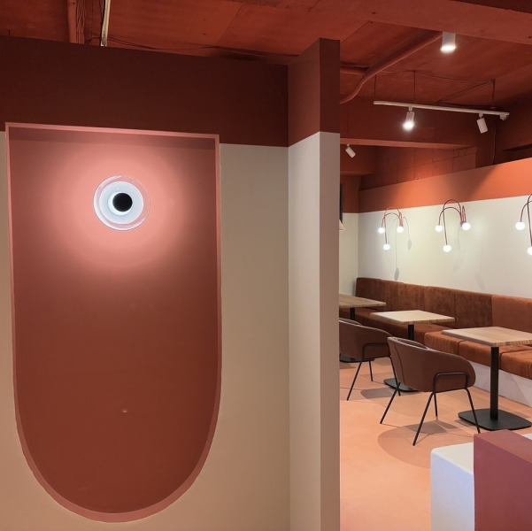 [Private use OK!] The restaurant can be reserved for a maximum of 14 people! Enjoy a special time in a private space for a girls' night out or a birthday celebration.It is conveniently located just a two-minute walk from Higashi-Okazaki Station, making it easy for everyone to gather.Please come and spend a special time at EASAM cafe and bar.