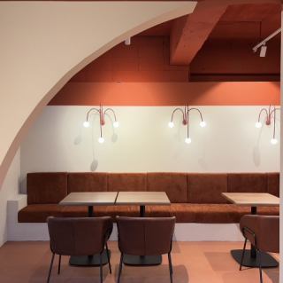 [Relax in a store that looks great on social media] The stylish interior is perfect for posting on social media.You can enjoy good food and drinks while spending quality time with friends.It's a great place to take photos and make great memories.Enjoy chatting to your heart's content in a relaxed atmosphere.
