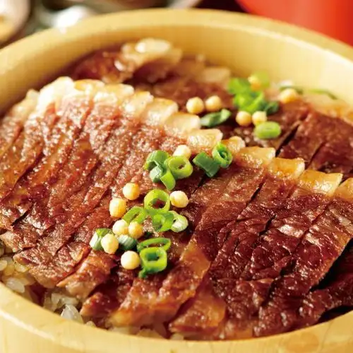 Registered trademark "Kuroge Wagyu Hitsumabushi" certified by the Japan Patent Office.