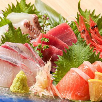新鮮な日替わり刺身もリーズナブル！お魚料理もあります○
