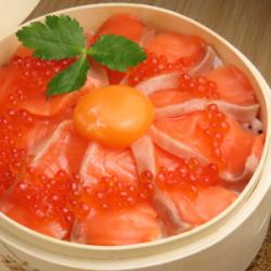 サーモンいくらせいろご飯