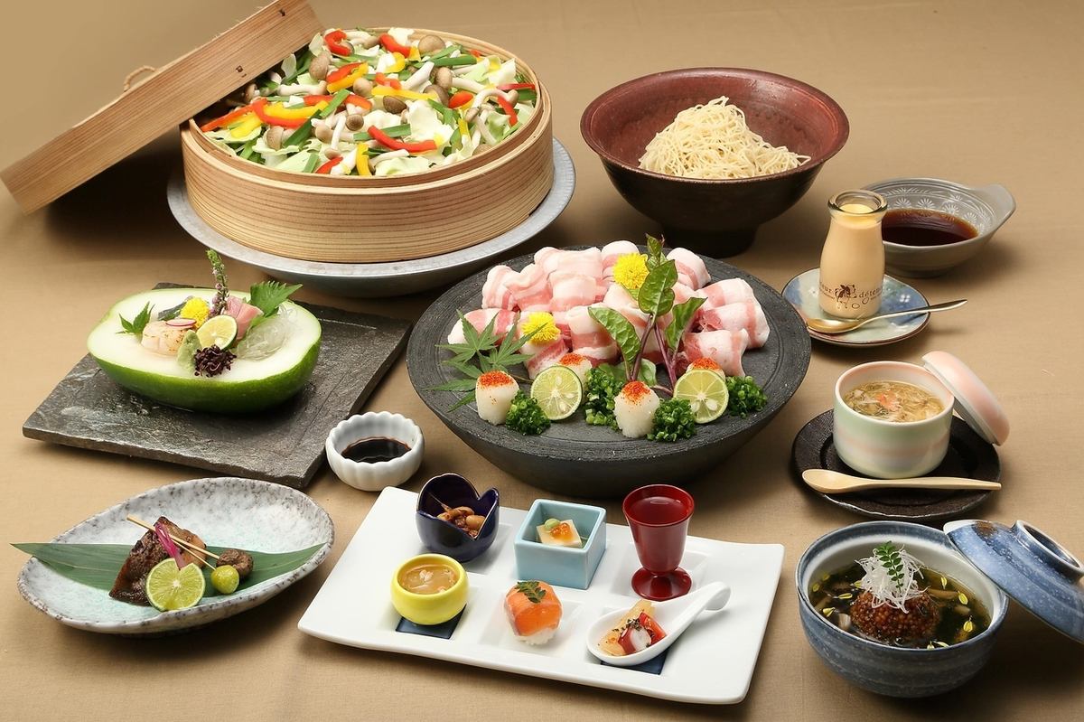 各種ご宴会にぴったりなコースご用意しております◎