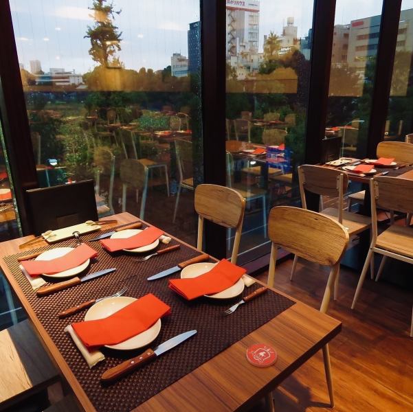 [Overlooking Shinobazu Pond] Recommended for daytime drinking, banquets, and girls' nights while enjoying the relaxing view! Enjoy your meal in a calm atmosphere ♪ We can also accommodate large banquets such as drinking parties, reunions, and launch parties in Ueno, as well as private parties! We want to satisfy as many customers as possible, so please feel free to contact us with any inquiries, even if it's just a small matter ♪