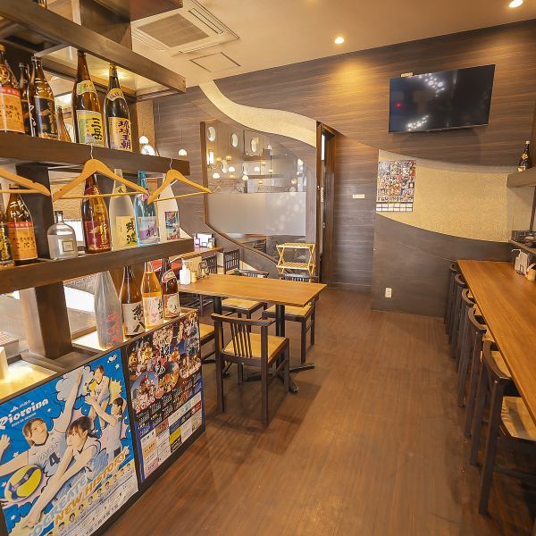 大人数でのご宴会やパーティーに最適な貸切プラン。事前の御相談により、最大30名様までの店舗貸切を承ります。周囲を気にせず、広々とした空間で仲間内だけの特別なひとときをお過ごしいただけます。会社の打ち上げや結婚式の二次会など、シーンに合わせた柔軟な対応も可能ですので、まずはお気軽にお問い合わせください。