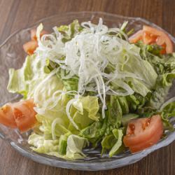 野菜たっぷりサラダ