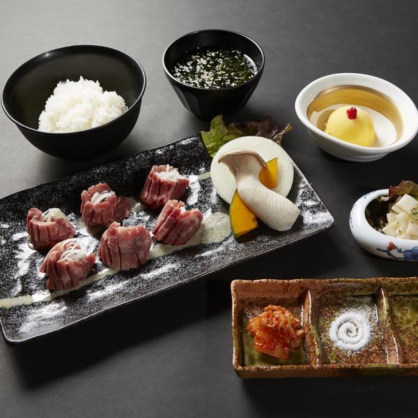 [Recommended yakiniku lunch in Asakusa] If you have lunch in Asakusa, please come to "Kojuen".We offer great value lunch sets.It's close to the station, so it's perfect for going back from sightseeing in Asakusa, having lunch in Asakusa, or having a date in Asakusa.