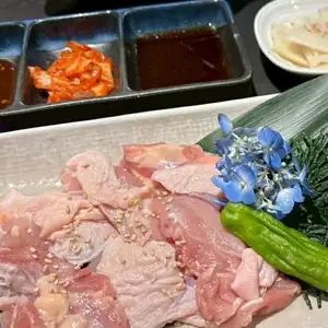 もも