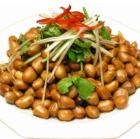 땅콩의 검은 식초 무침