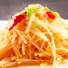 썰어 감자산 볶음