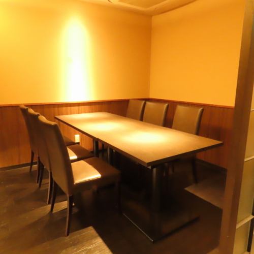 【可承办大型宴会】餐厅共有62个座位。我们还接受大型宴会的包场预订,请随时联系我们。