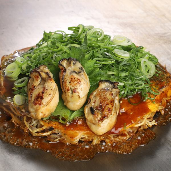 히로시마 굴 모듬