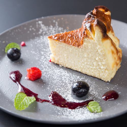 【HALF DOLCE】生バスクチーズケーキ