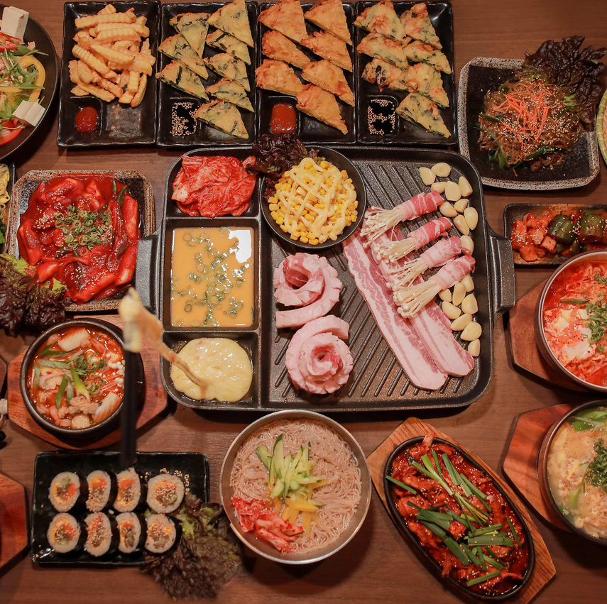 コスパよく焼肉と韓国料理を食べるならココ、店もインスタ映え♪