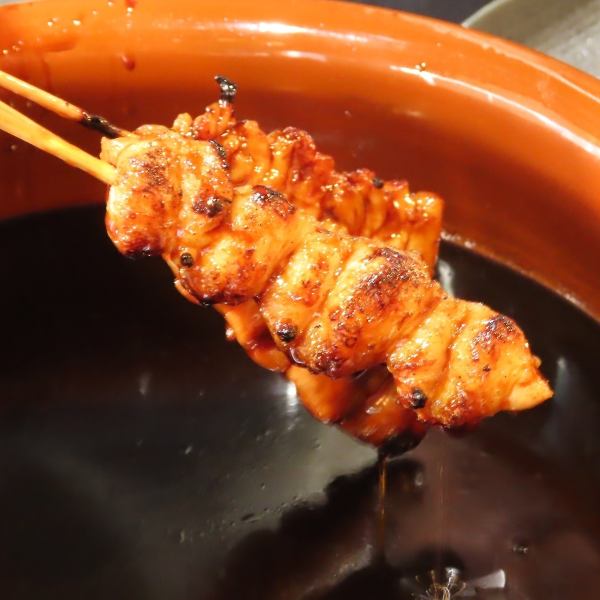 Fukubee's signature skewers are a bargain at 120 JPY (incl. tax).