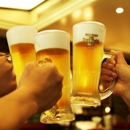 야키토리가 맥주에 맞는 것은 물론, 그 밖에도 많은 술에 맞는 안주를 다수 준비하고 있습니다 ☆ 한 분이라도, 친구끼리와 회사 돌아가는 바삭 마시기에도 부담없이 이용하실 수 있습니다! 어른수로 공유 할 수있는 메뉴도 충실 ☆ 동료끼리 둘러싸는 테이블 좌석도 준비되어 있습니다!