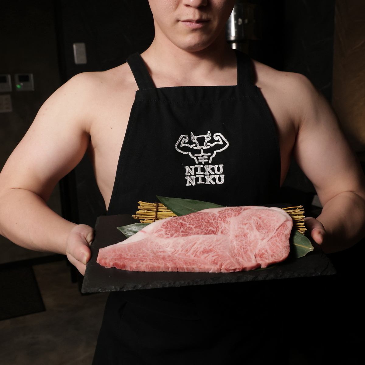 インスタ100万再生超えの話題店が上陸！マッチョが焼く、魅せる、新感覚焼肉。