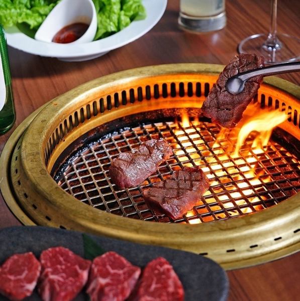 デート・記念日・プライベート宴会など様々なシーンに。12品お料理コース4000円/5000円/6500円/8000円の4種
