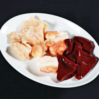 佐渡牛ホルモン3種盛り合わせ