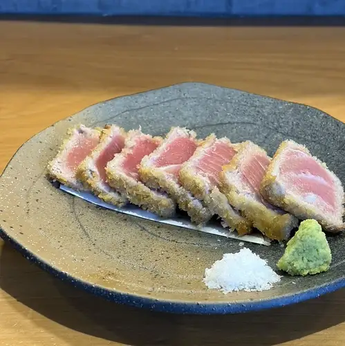 책 참치 레어 커틀릿