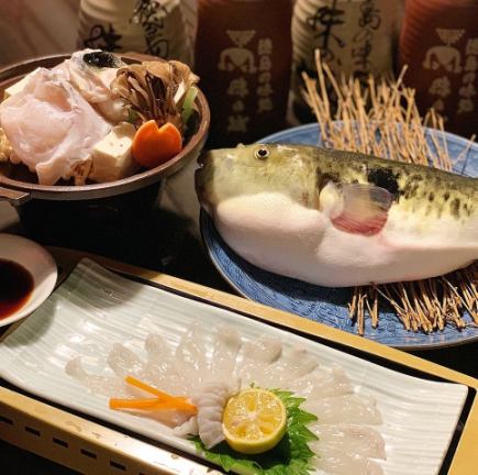 "2 hours all-you-can-drink [one pot per person] Enjoy fugu! Fugu hotpot course with 6 dishes" 8,000 yen (6,500 yen without all-you-can-drink)