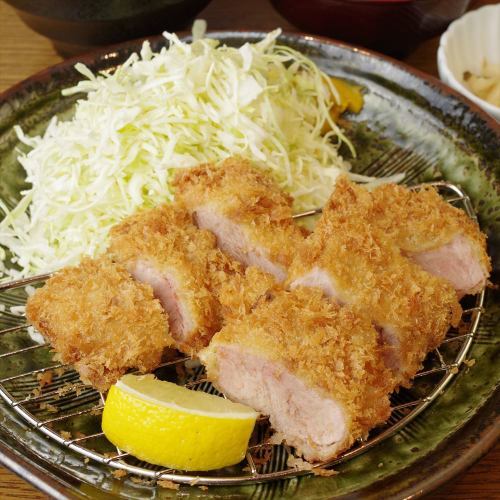 ヒレカツが980円！やきとん屋だからできる価格でご提供
