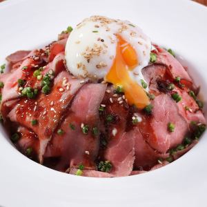 烤牛肉碗