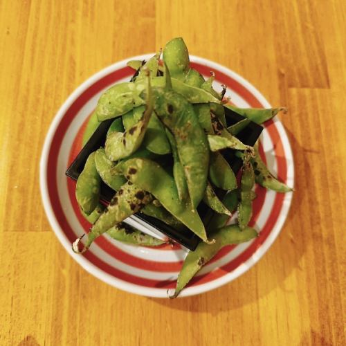 Roasted edamame beans