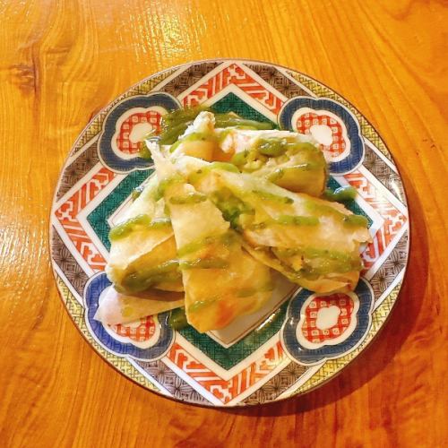 鲜虾牛油果春卷(2卷)