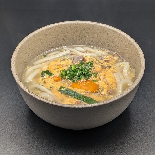 すじ玉うどん (ハーフ)