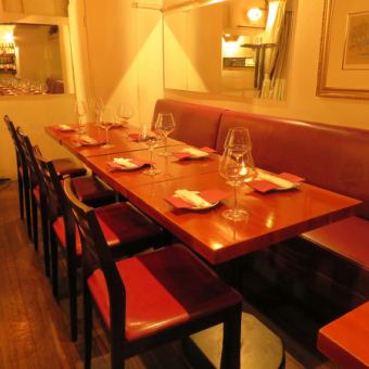 【6・8・10名様等様々な人数に対応】各種ご宴会を。歓迎会・送別会・新年会・忘年会まで年間を通してご利用いただけます。飲み放題付コースもご用意。