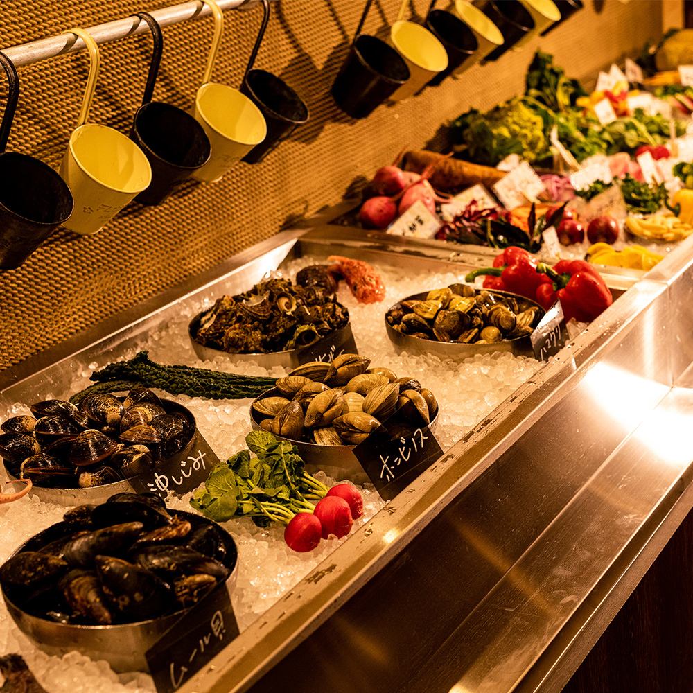 The fresh fish of the day lined up at the "Material Market" is exquisite★