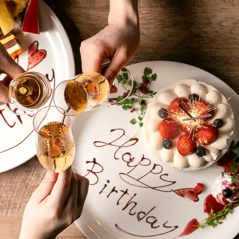 一年に一度の誕生日。主役が笑う『ごちそう』を、名駅で！