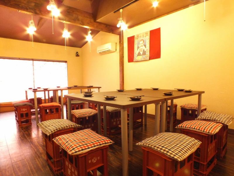 Private rooms are available for 10 to 40 guests, and we also support large groups of banquets.Course with unlimited drinks is available from 3,000 yen to abundance, so we will prepare according to your budget and scene of use.Please do not hesitate to consult us.
