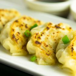 Fried gyoza (3 pieces)