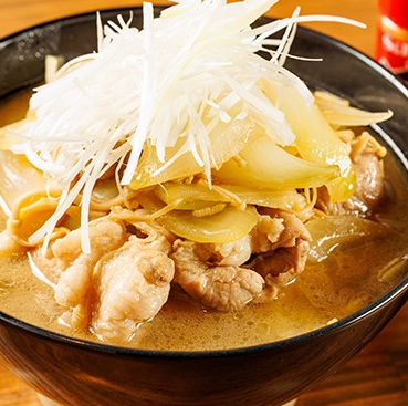 大衆酒場ならではの心温まる家庭料理をご提供