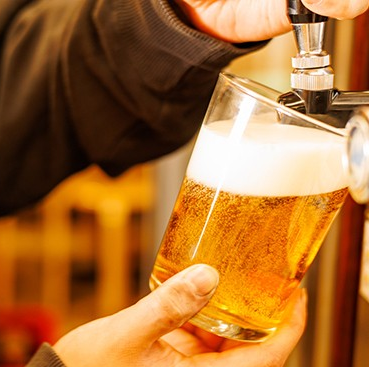 “神泡”達人店で味わうこだわりの一杯